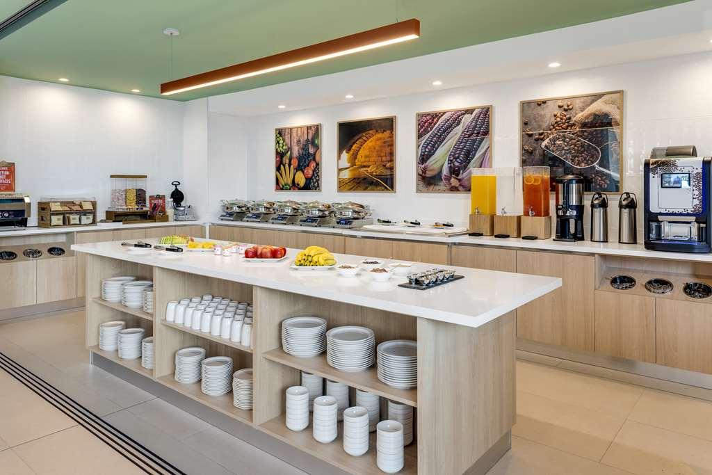 Hampton By Hilton Guanacaste Airport Hotel Liberia Restaurant foto